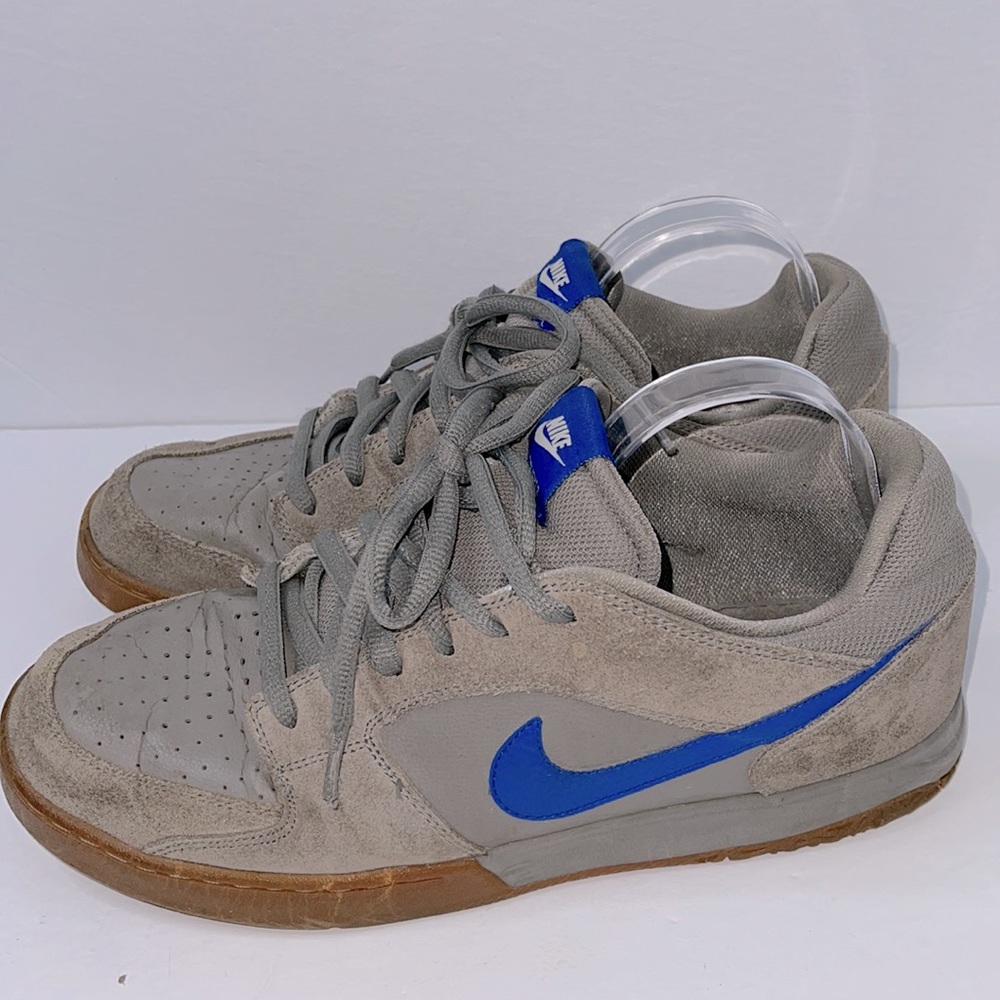 NIKE TWILIGHT 2 MENS SHOES